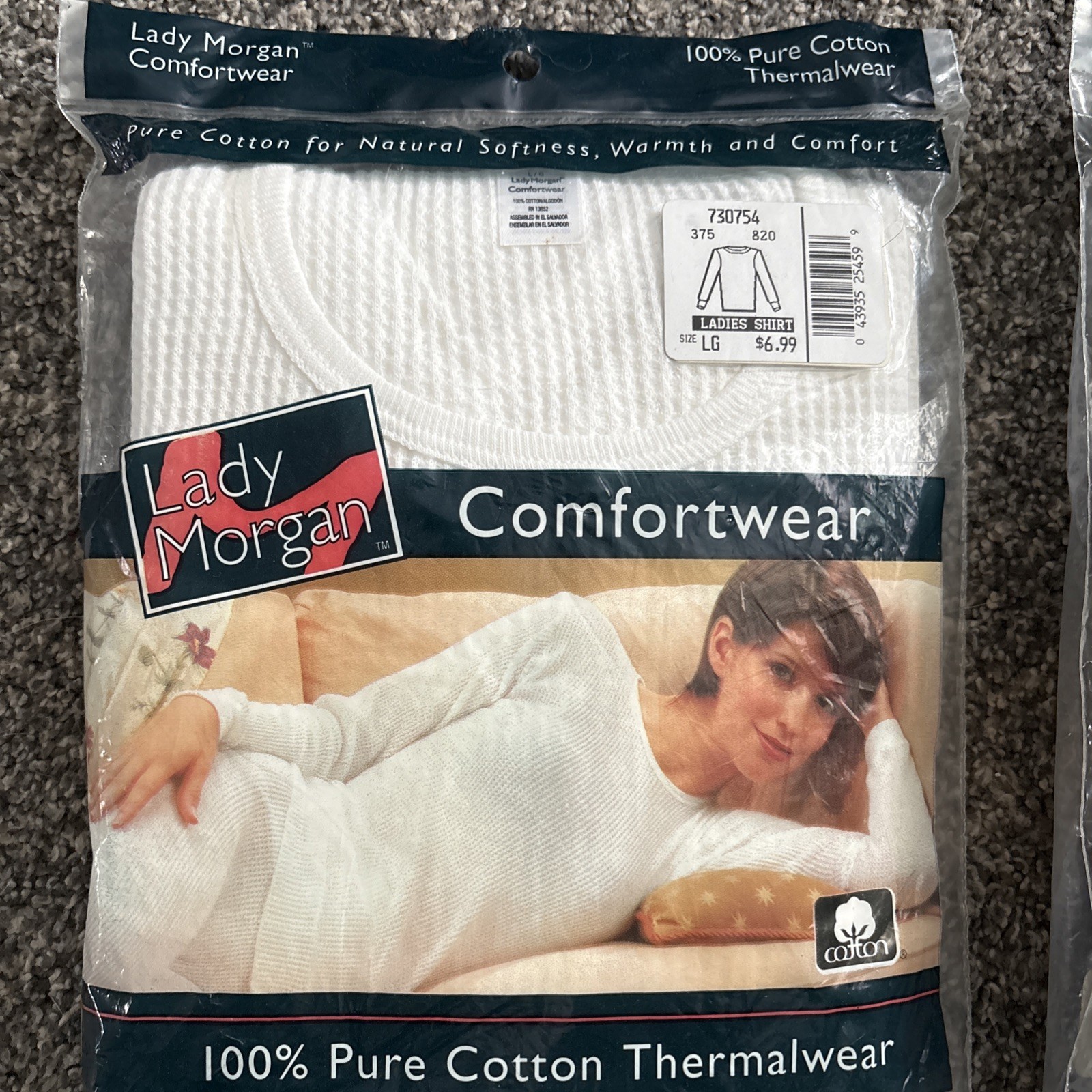 Vintage 90s Lady Morgan Thermal Base Layer Under Shirts. White. Large.