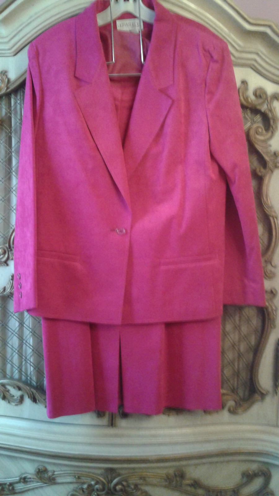 Count Romi Ultra Suede Pink Skirt Suit SZ 16