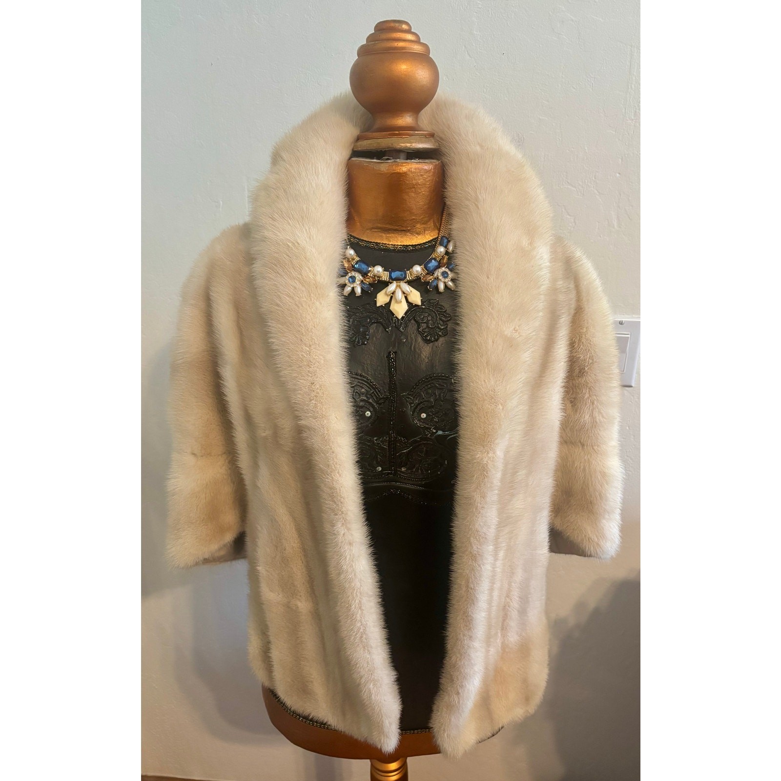 Vintage 50s 60s Ivory Mink Fur Stole Norman’s Furs Fresno Blonde Bridal Wrap EUC