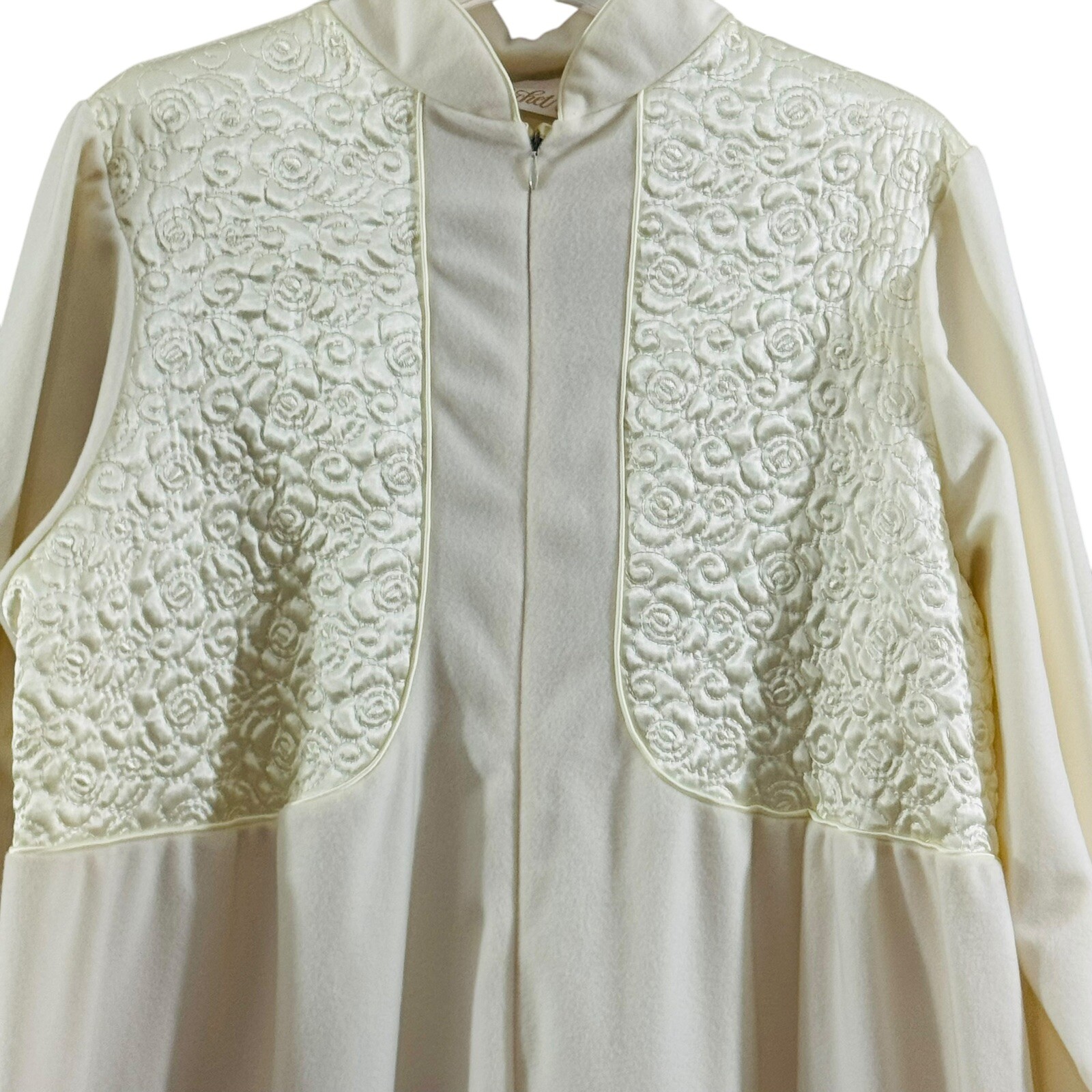 Vintage Cachet Womens L Granny Maxi Dress Long Sleeve Kaftan Robe Ivory Quilted