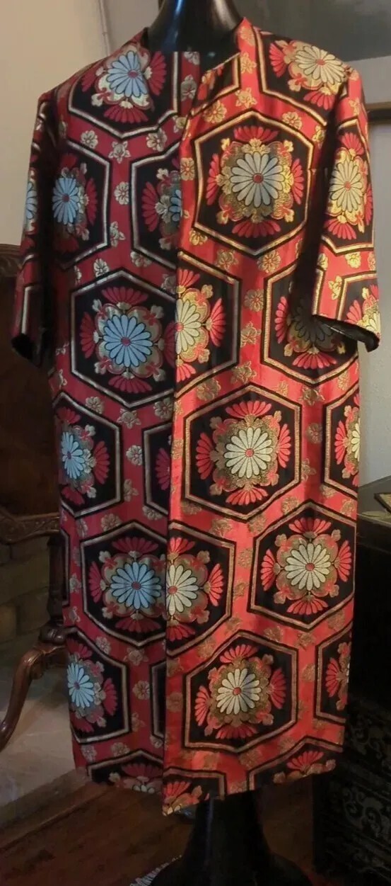 Vintage Red/Black Gold Lame Floral Embroidered Coat