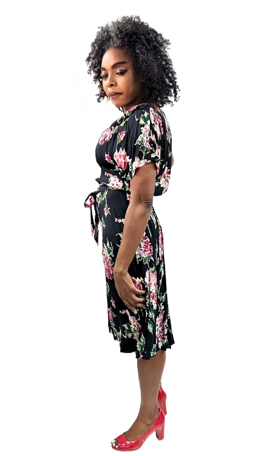 Famous Frocks VTG 1940s WW2 Black Rayon Floral Dress Pink Green Print Swing M