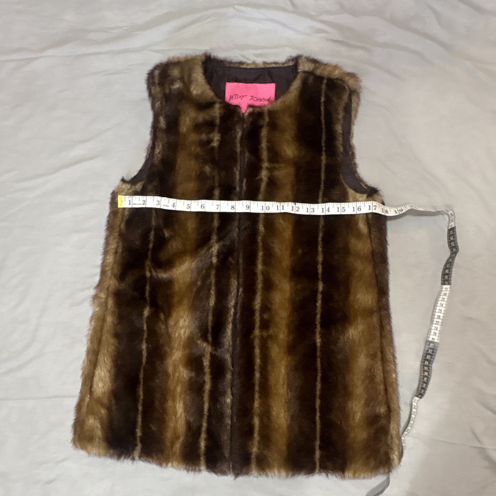 VTG Betsey Johnson Striped Faux Fur Vest Brown Tan Boho Retro Pink Label Sz M