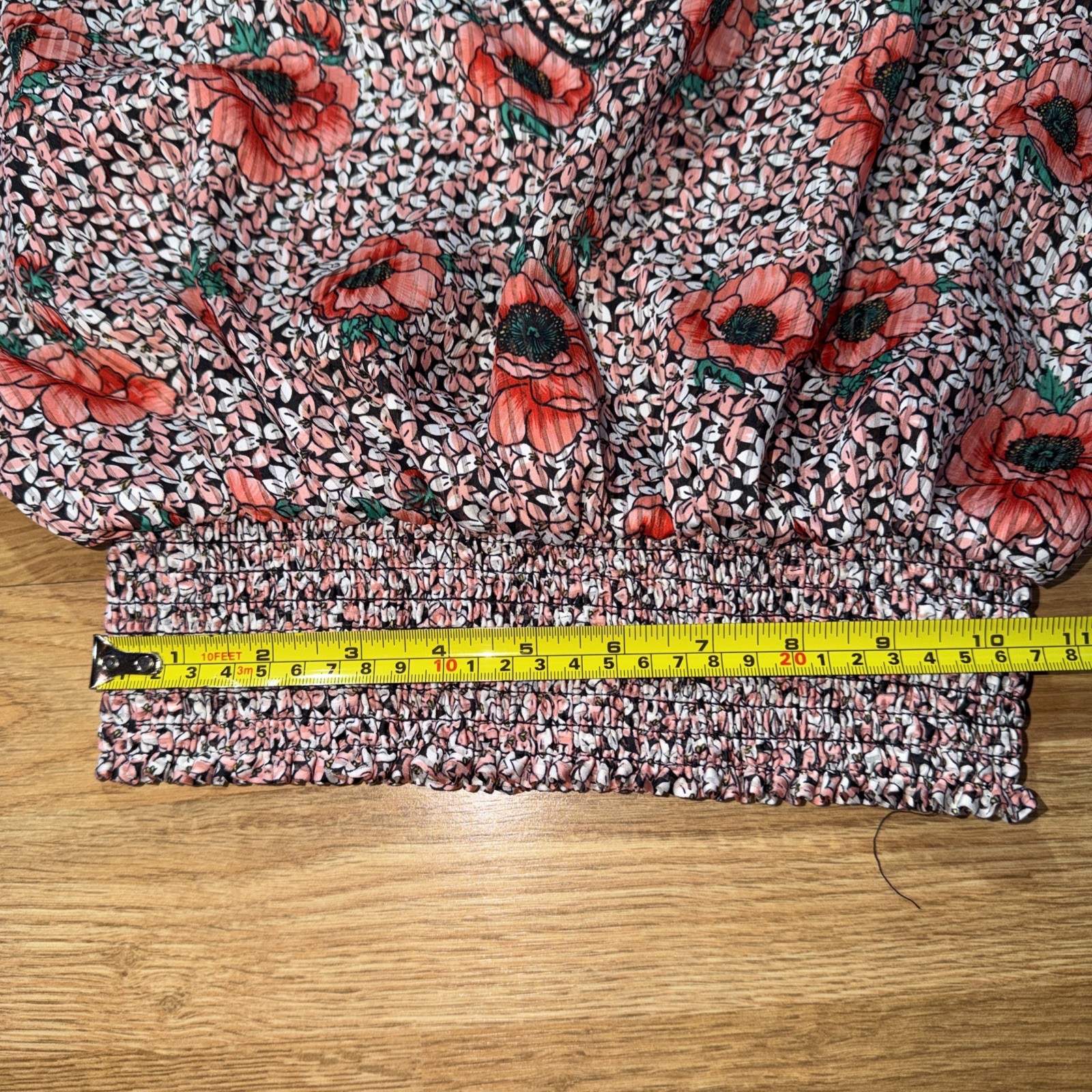 VTG M Pink Red Floral Regal Blouse Med Long Sleeve Smocked V Neck Western