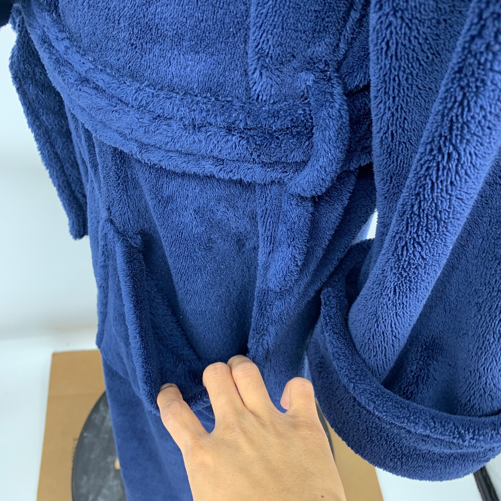 Tommy Bahama Robe Adult S/M Small Medium Navy Fleece Soft Belted Long Bathrobe