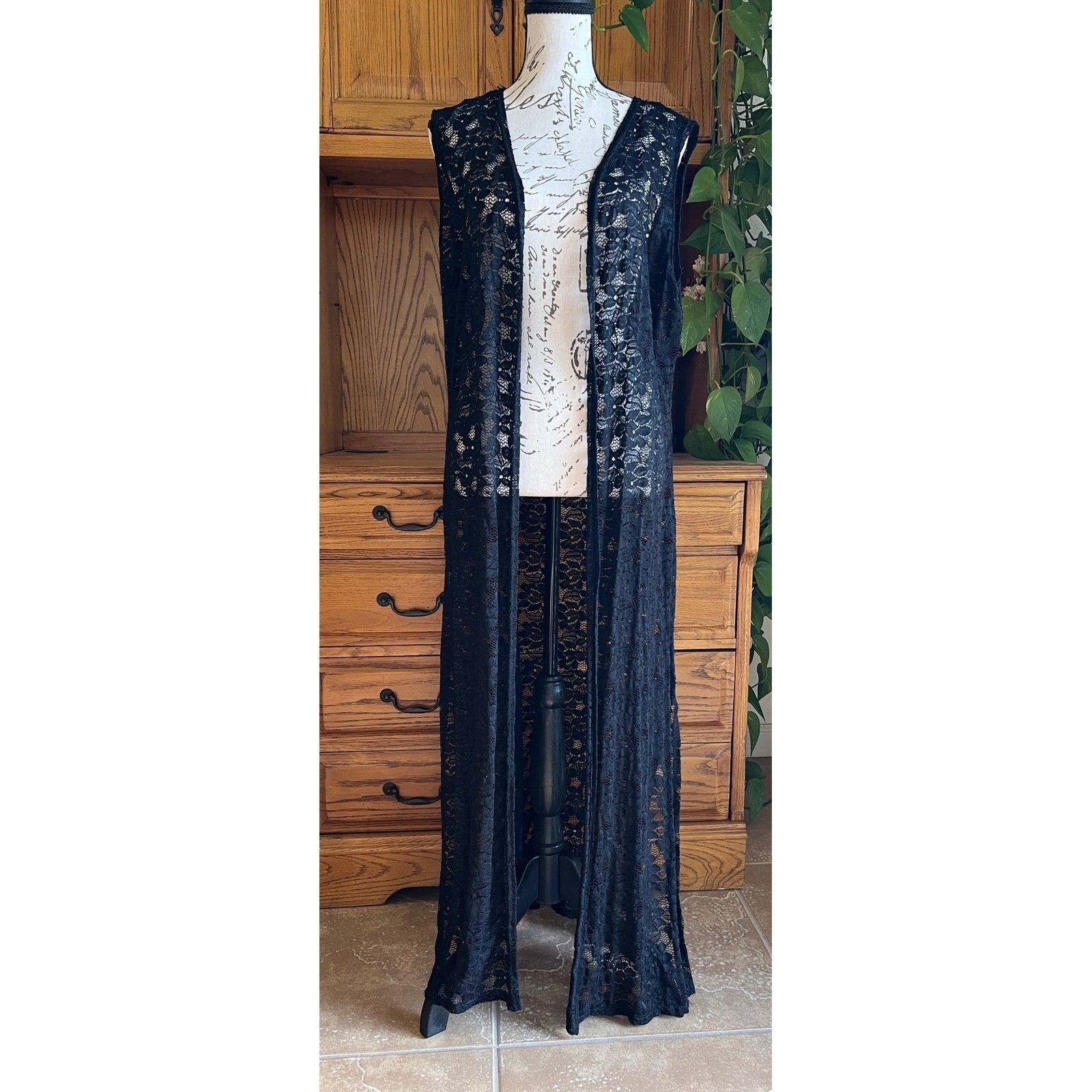 Nouvelle Collection Black Floral Lace Whimsigoth Duster Vest Long Medium