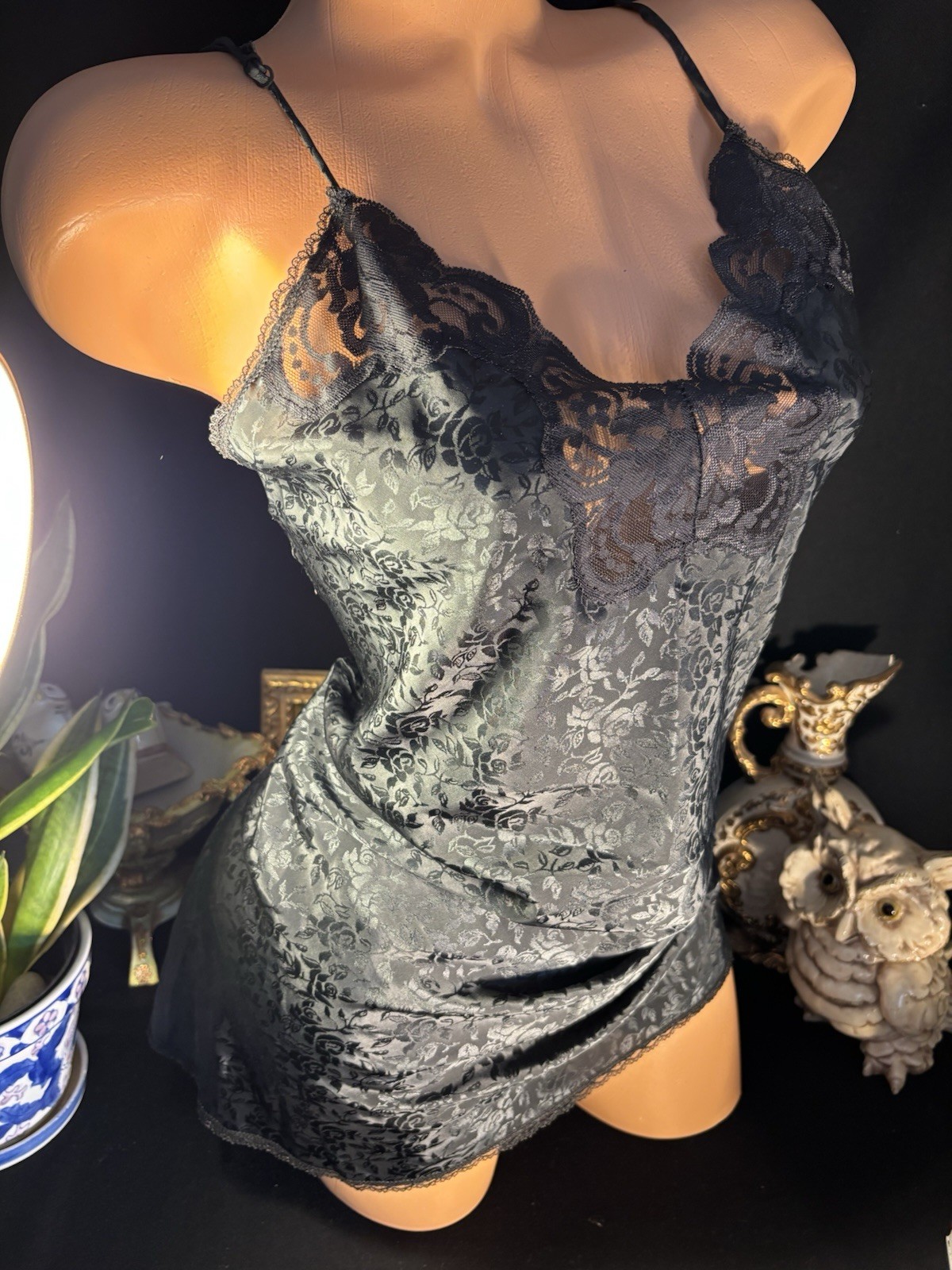 Vtg Satin Shiny Jet Black Nightie Babydoll Gown share Chantilly lace nightgown