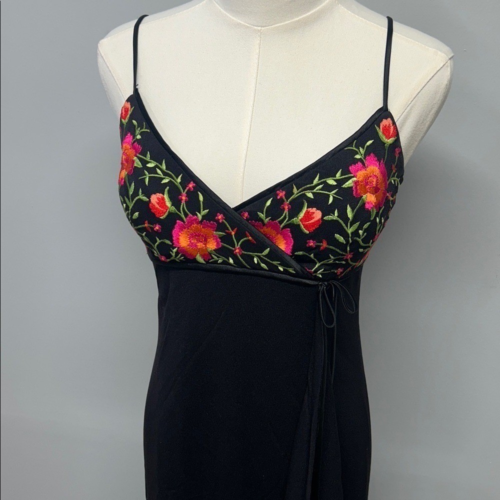 Vintage 90s De Laru Black Floral Embroidered Maxi Slip Dress Formal