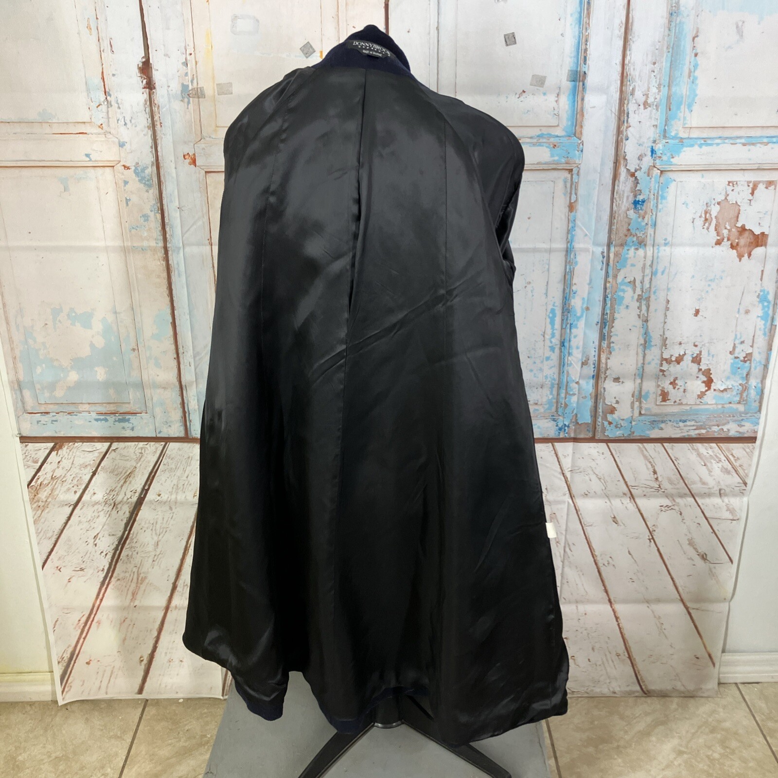 Donny Brook Wool Navy Blue Winter Warm Coat Size 4P Black Velvet Collar And Cuff