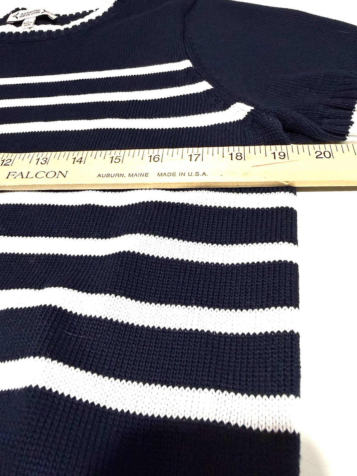 Vintage Nanette Lenore Knit Sweater Scalloped Trim Woman’s L Coastal Grandma