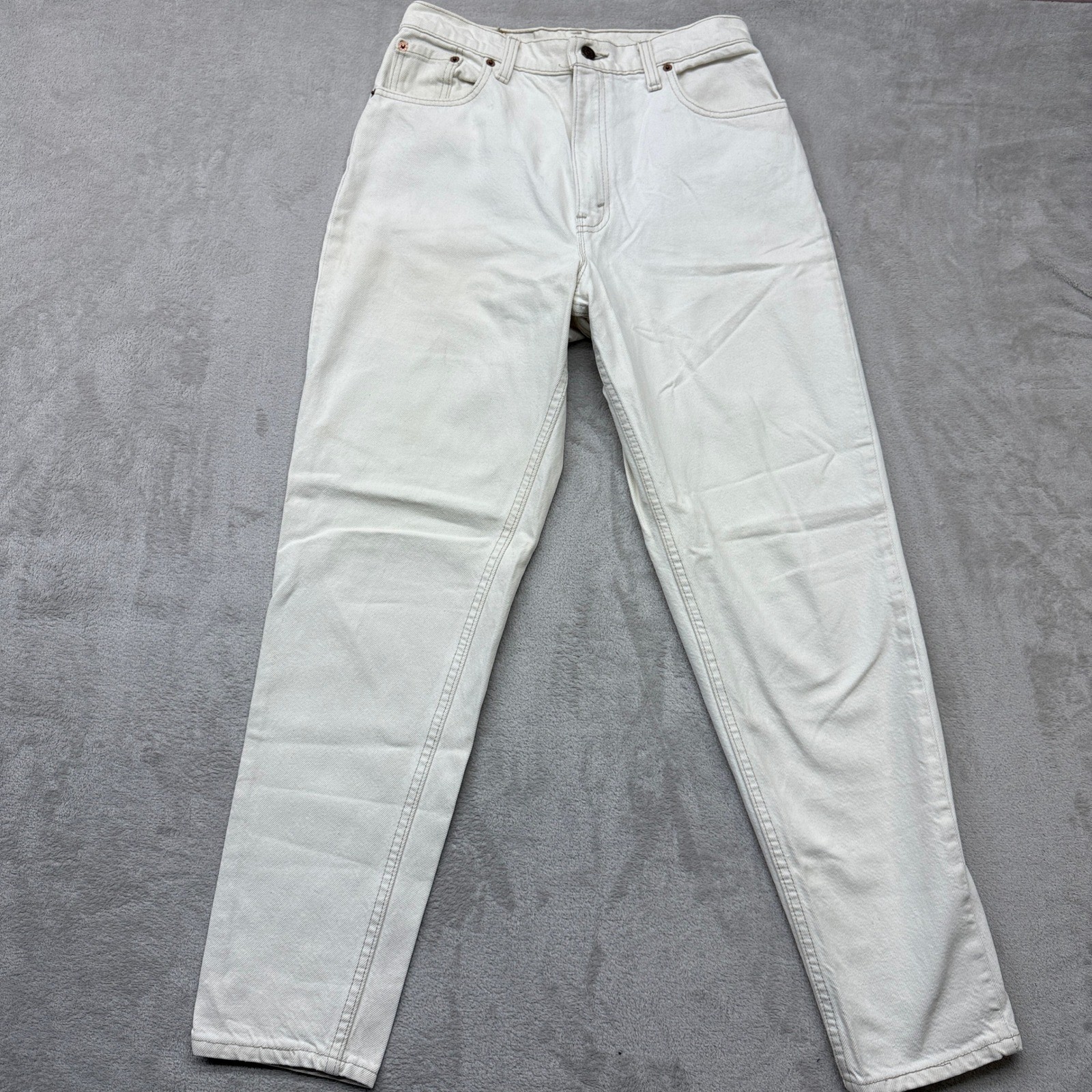 Vintage Levi’s 551 Jeans Women’s 12 M Off-White Relaxed Fit Tapered Leg USA Made