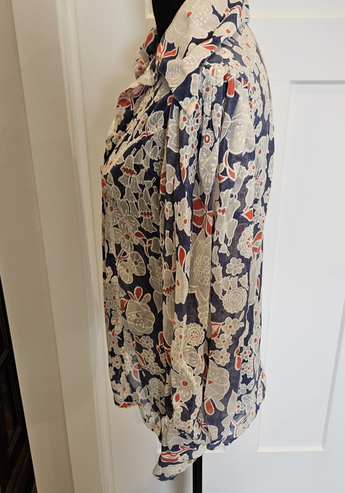 VTG 1960s Hand Made Red White Blue Floral Sheer Button Up Blouse Dagger Collar