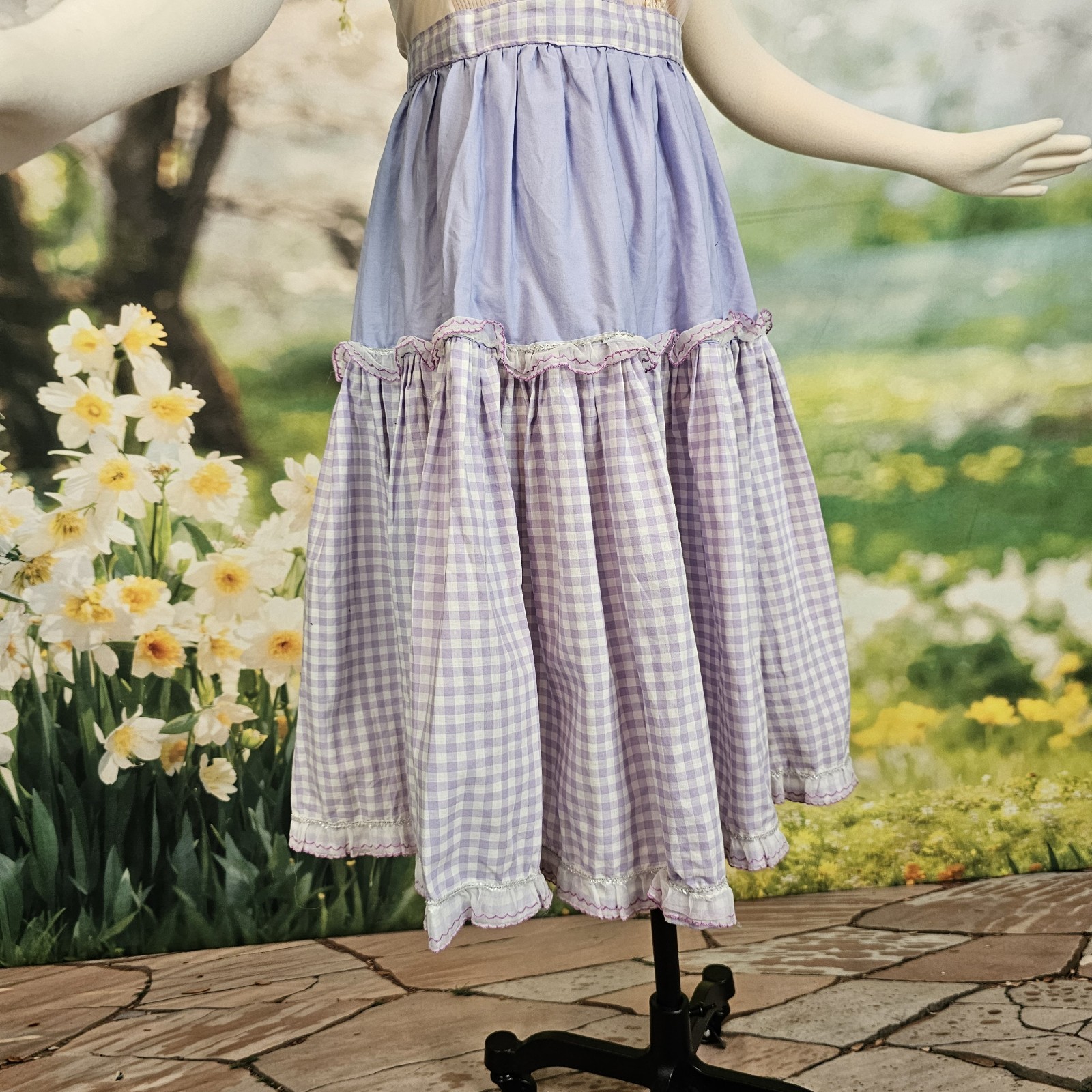 Vintage 1940s 50s Skirt Lilac Purple Gingam Scalloped Lace Ruffle Tiered Picnic