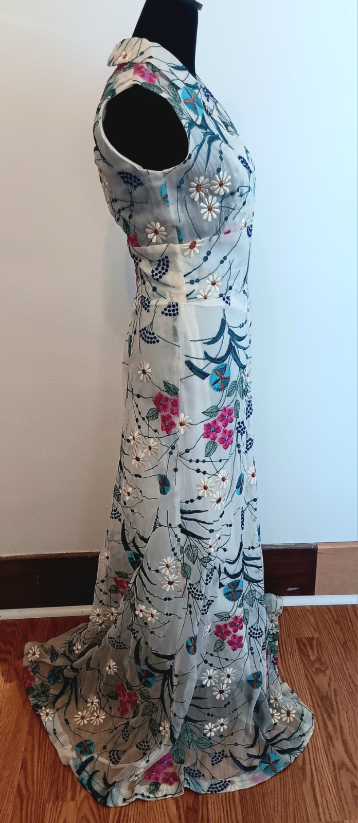 1950s Embroidered Silk Mandarin Dress Organza Floral Exceptional Vintage OOAK