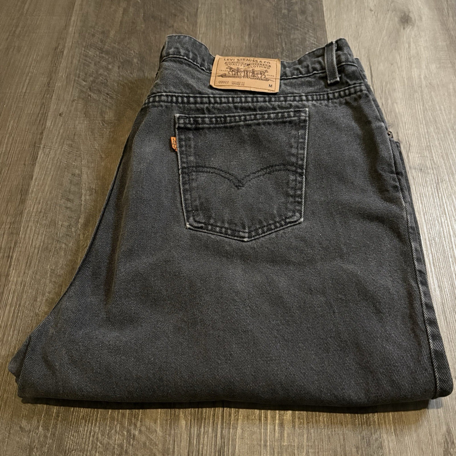2x Vintage 1990s Levi’s Orange Tab Jeans (Women’s, 1996) (42×30)