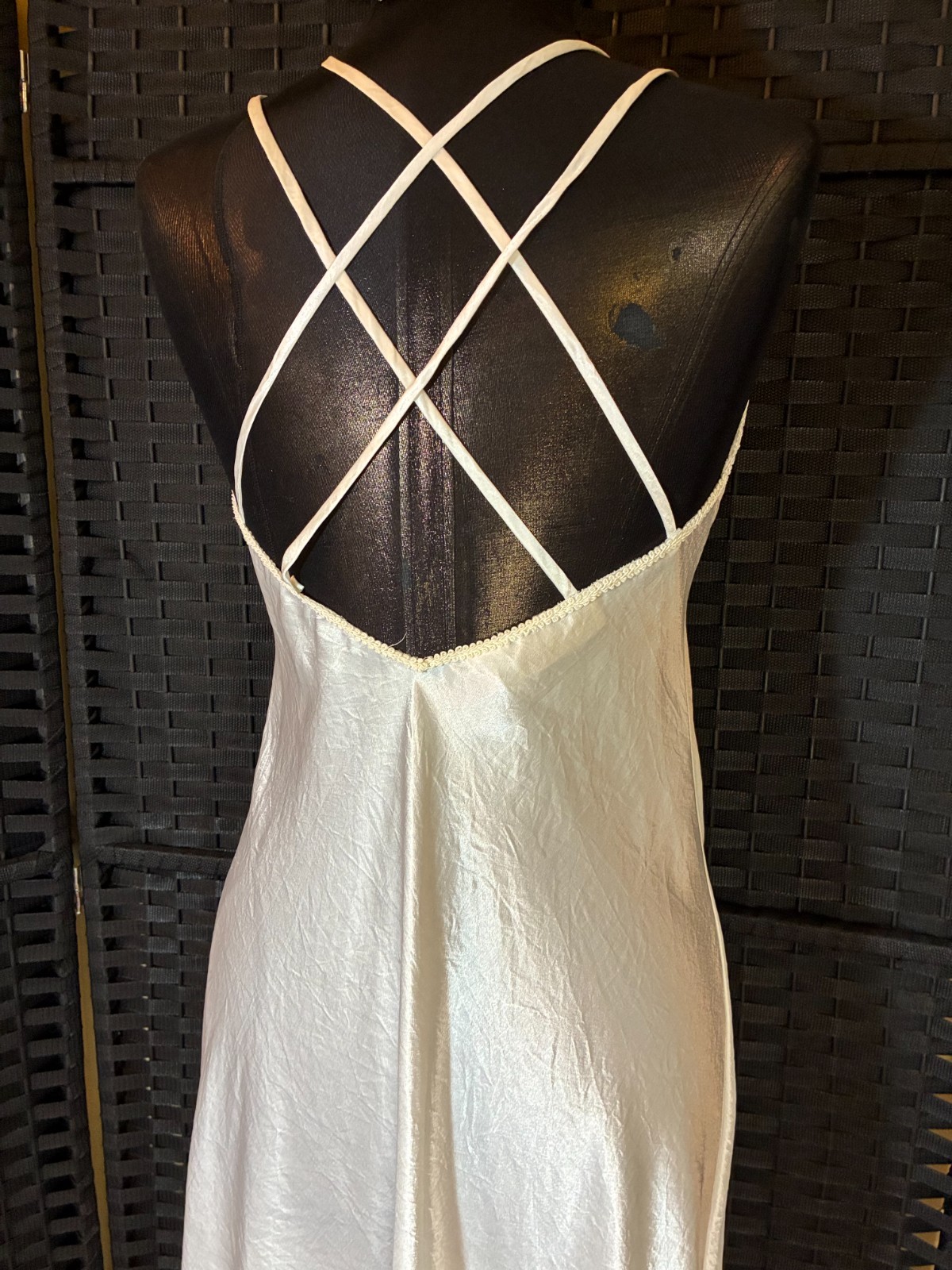 Vintage VICTORIA’s SECRET Ivory LONG NIGHTGOWN Small HALTER BACKLESS Gold Label
