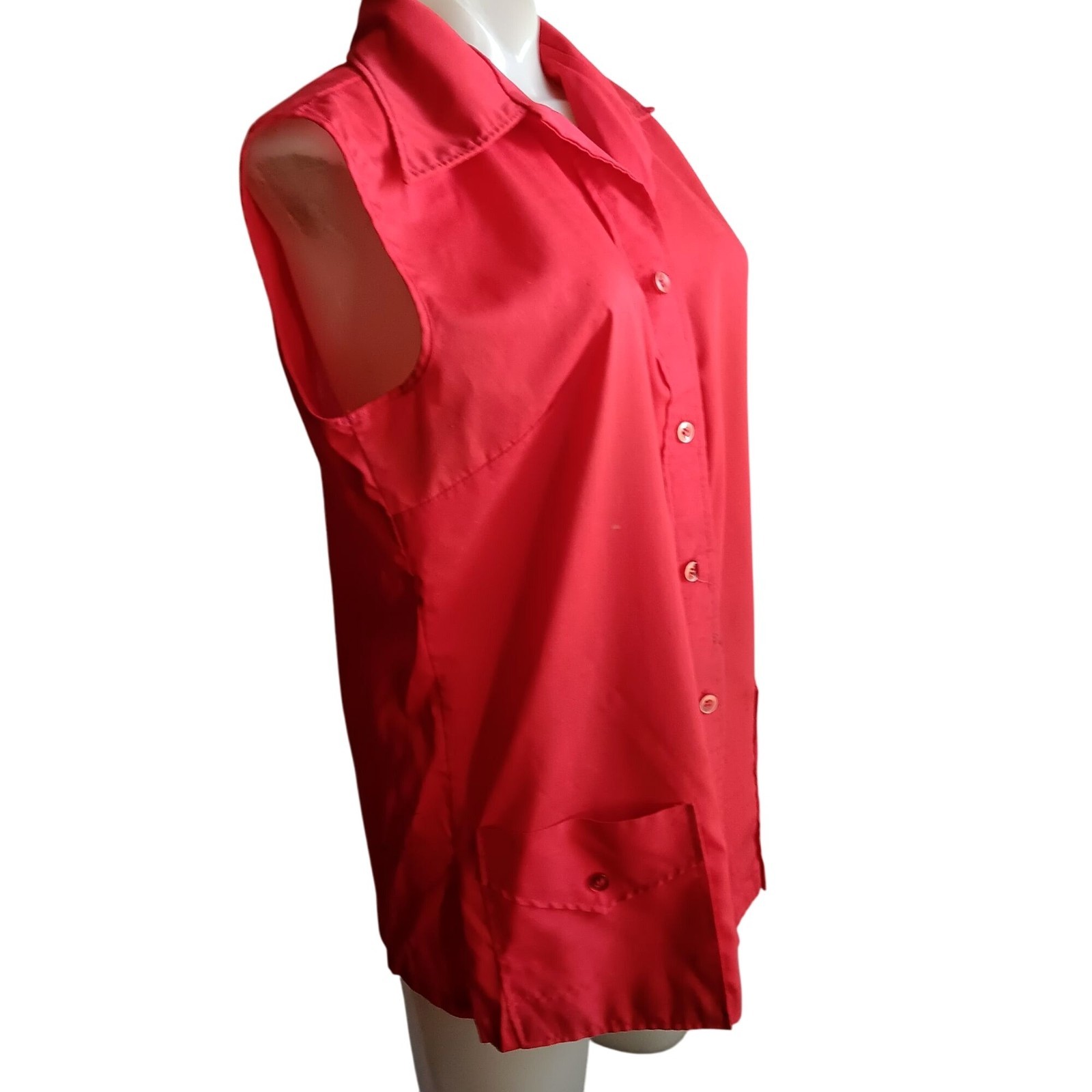 Large Vintage Chore Blouse 70’s Sleeveless Women’s Red Button-Up Frock Laura Mae