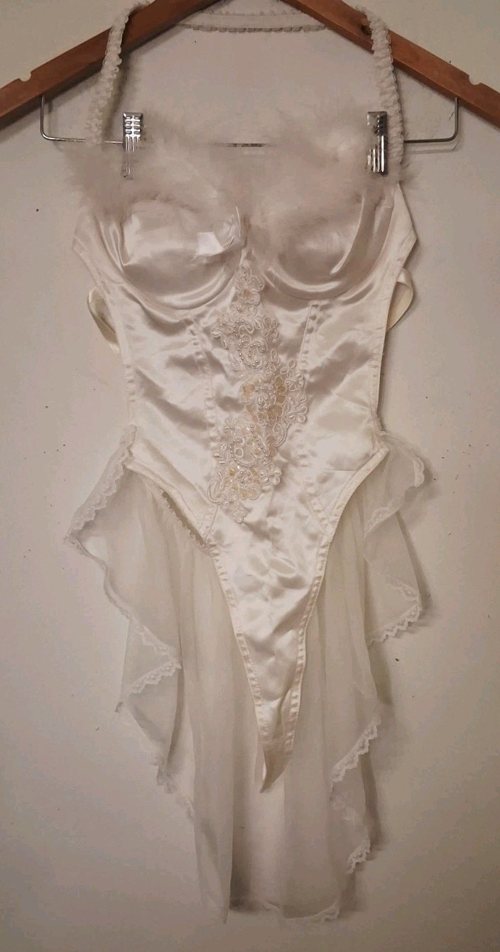 Vintage Fredericks of Hollywood Teddy Garter Bodysuit Peekaboo Bridal Angel