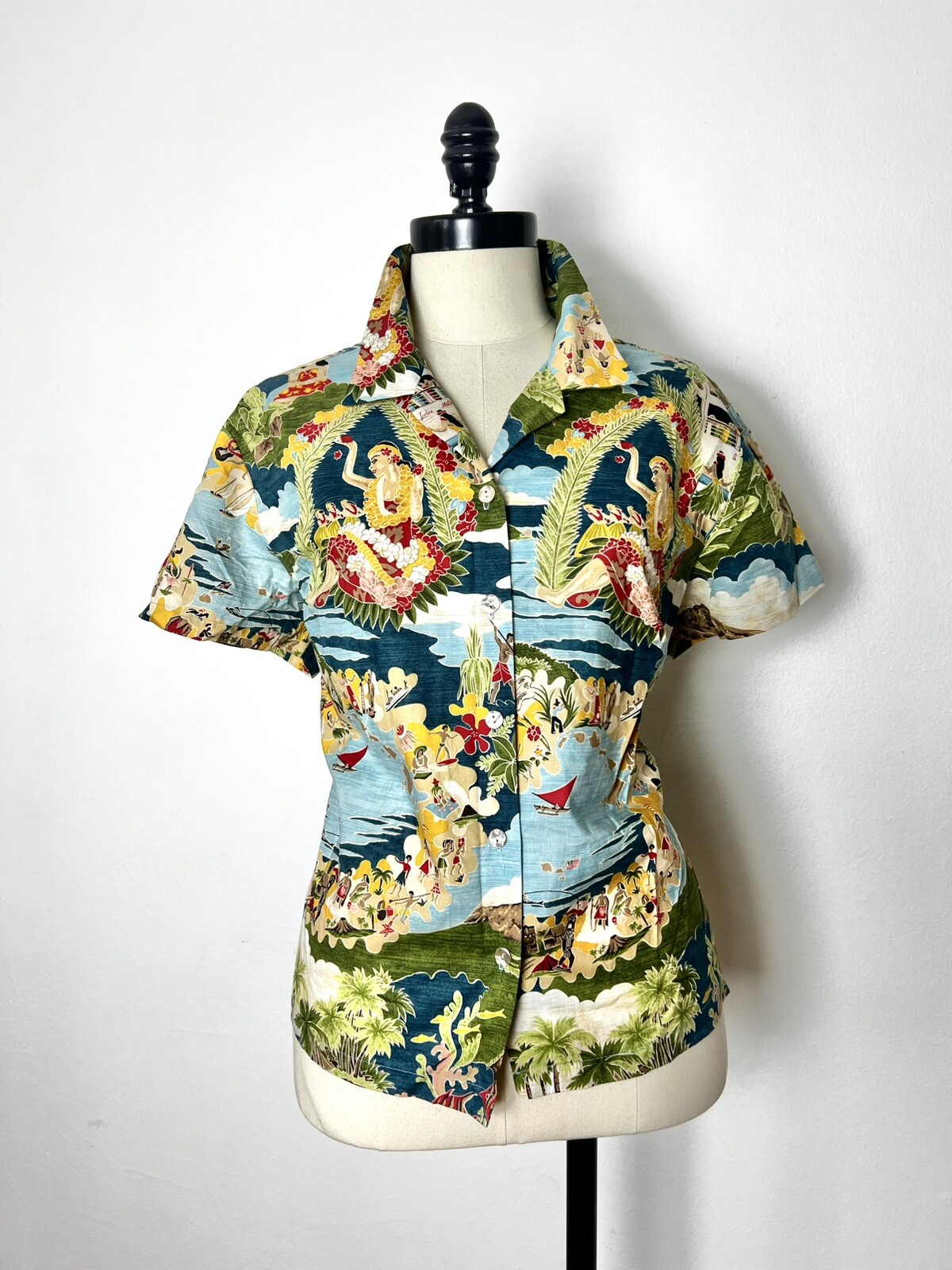 NANI Of HAWAII 90’s 90s Y2K Vintage Hawaiian Tiki Copyright Aloha Blouse Top XL