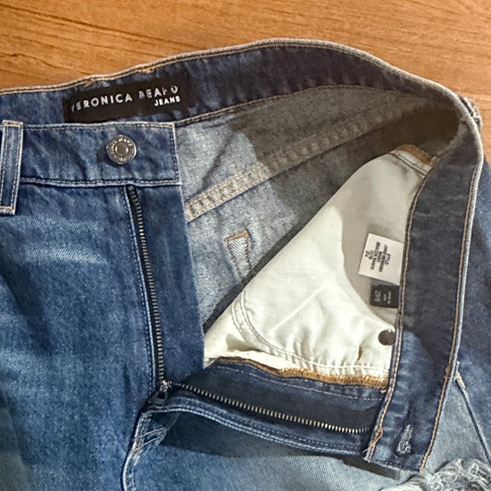 Veronica Beard Women Sz 29/8 Beacon Ranch Timmi Distressed Frayed Jean Shorts