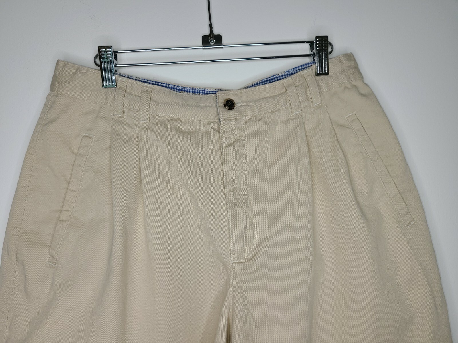 Vintage Bugle Boy Womens Shorts Khaki High Waist Mom Shorts 6″ Inseam Size 14