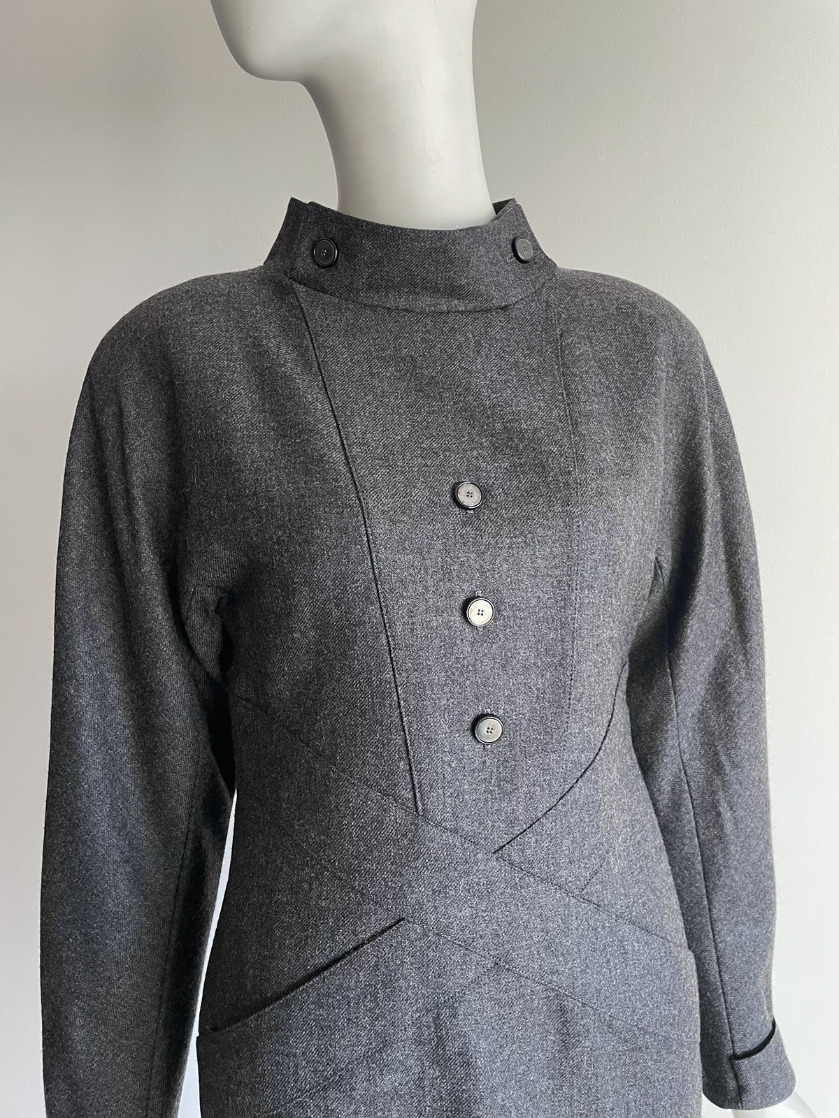 Vintage 1980s Chloe Gray Wool Dress Cross Front Buttons Shoulder Pads Size XS