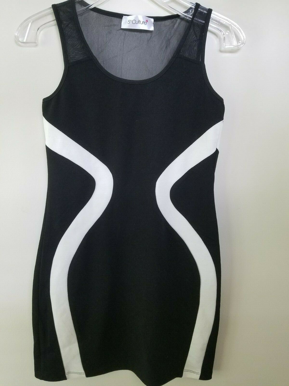 5th Culture summer, body-shaping, mini Dress w/ Spandex – Sz M
