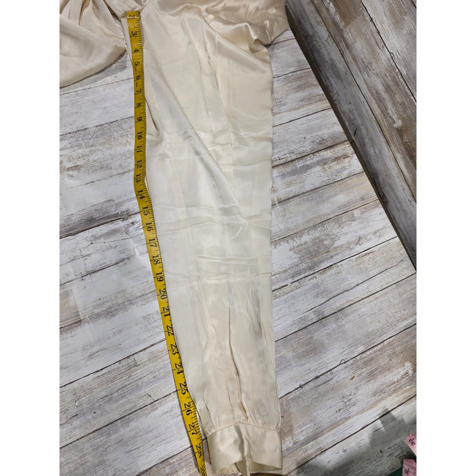 Stanley Blacker Vintage Satin High Waisted Pleated Tapered Pants Cream sz 4 READ