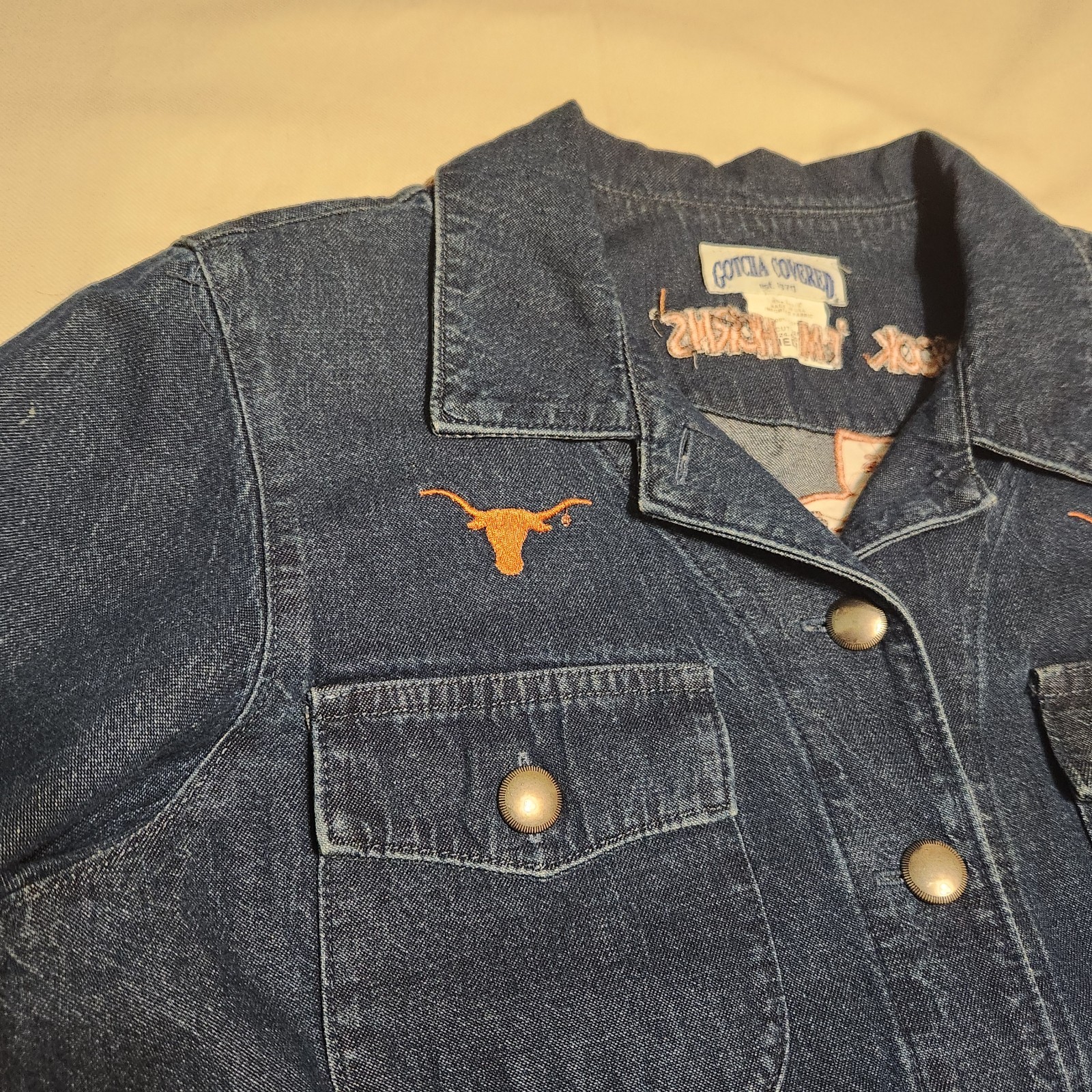 Vintage 90s Gotcha Covered Texas Embroidered Denim Jacket Womens M