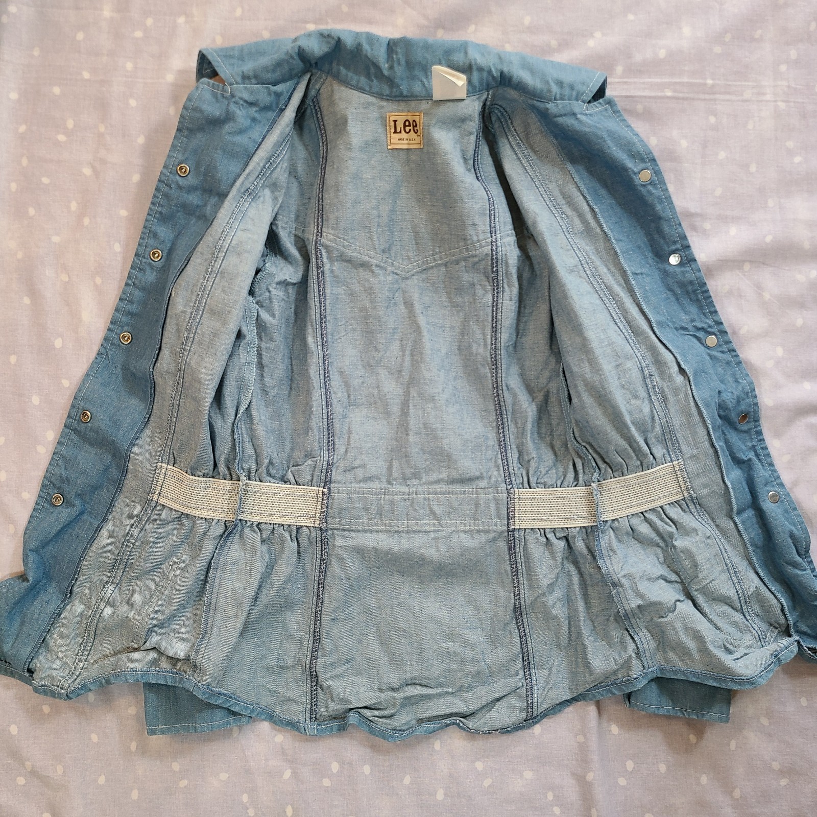 Vintage Lee Women’s Snap Button Up Blue Denim Shirt Longsleeve Sz S Made In USA
