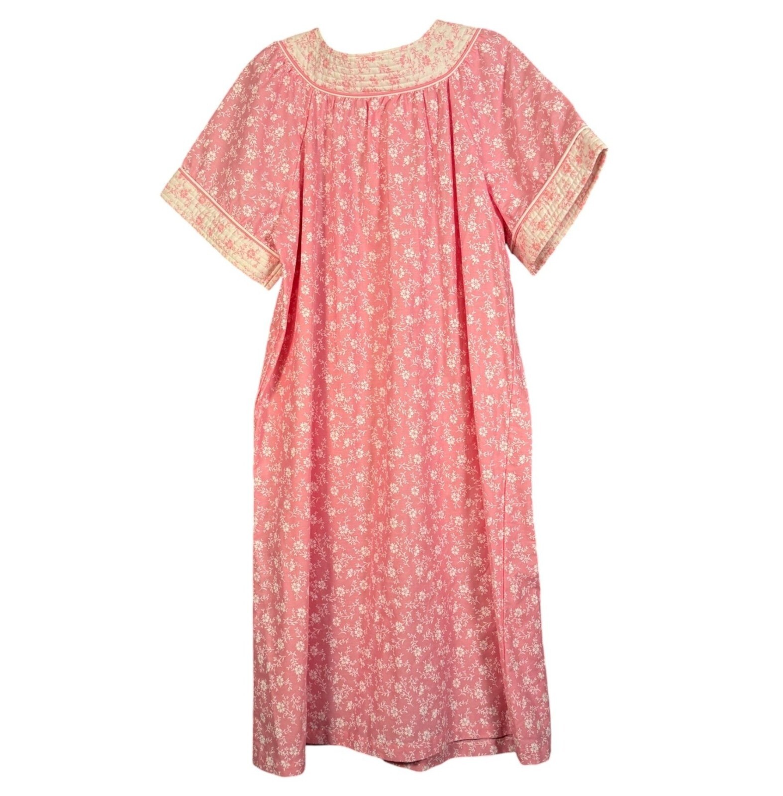 Vintage Its A Charm Pink Floral Nightgown 38-40 X Cotton Blend Made In USA