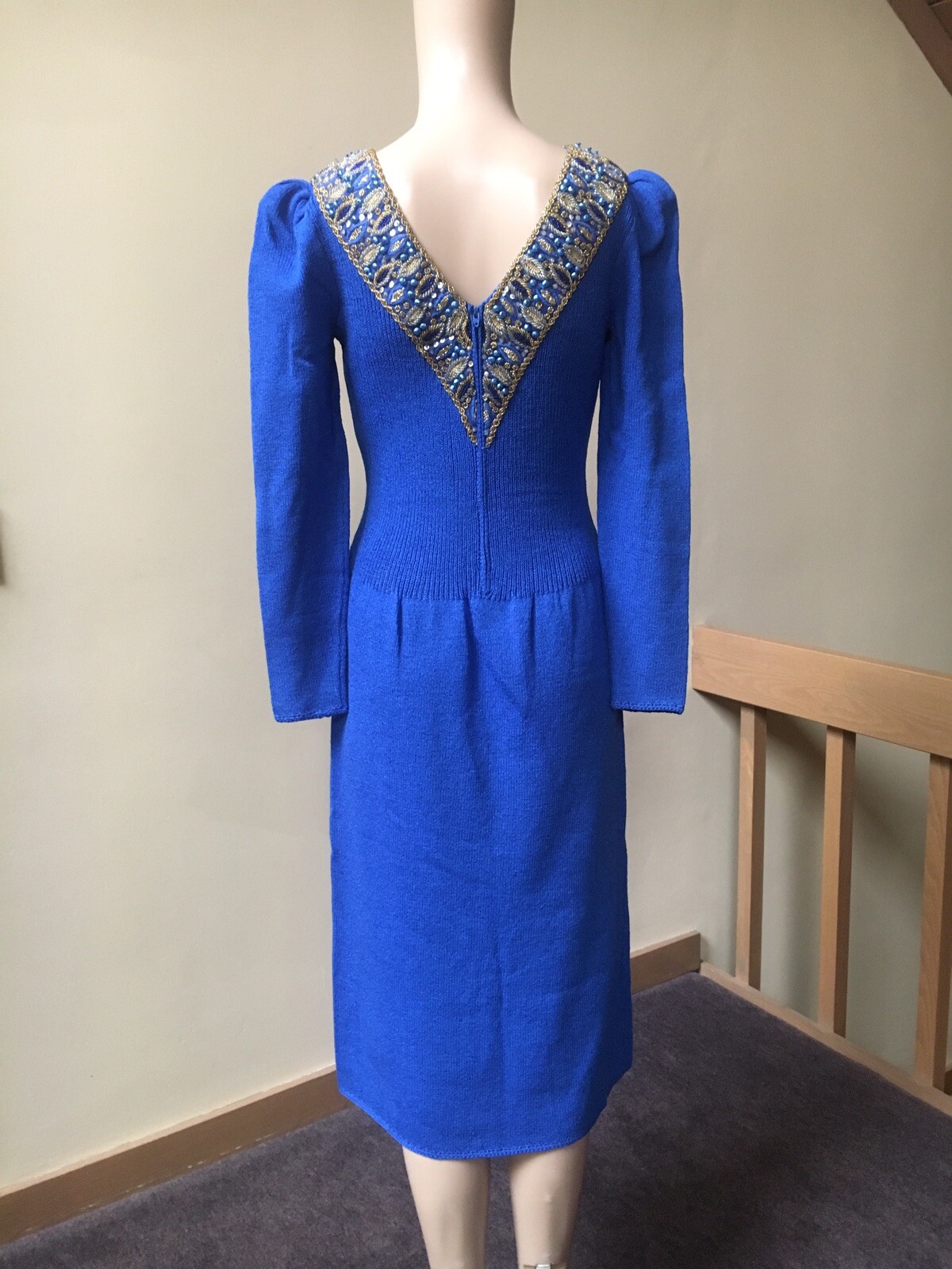 Women’s Vintage Pat Sandler for Wellmore Dress Royal Blue Knit Beaded Size 4
