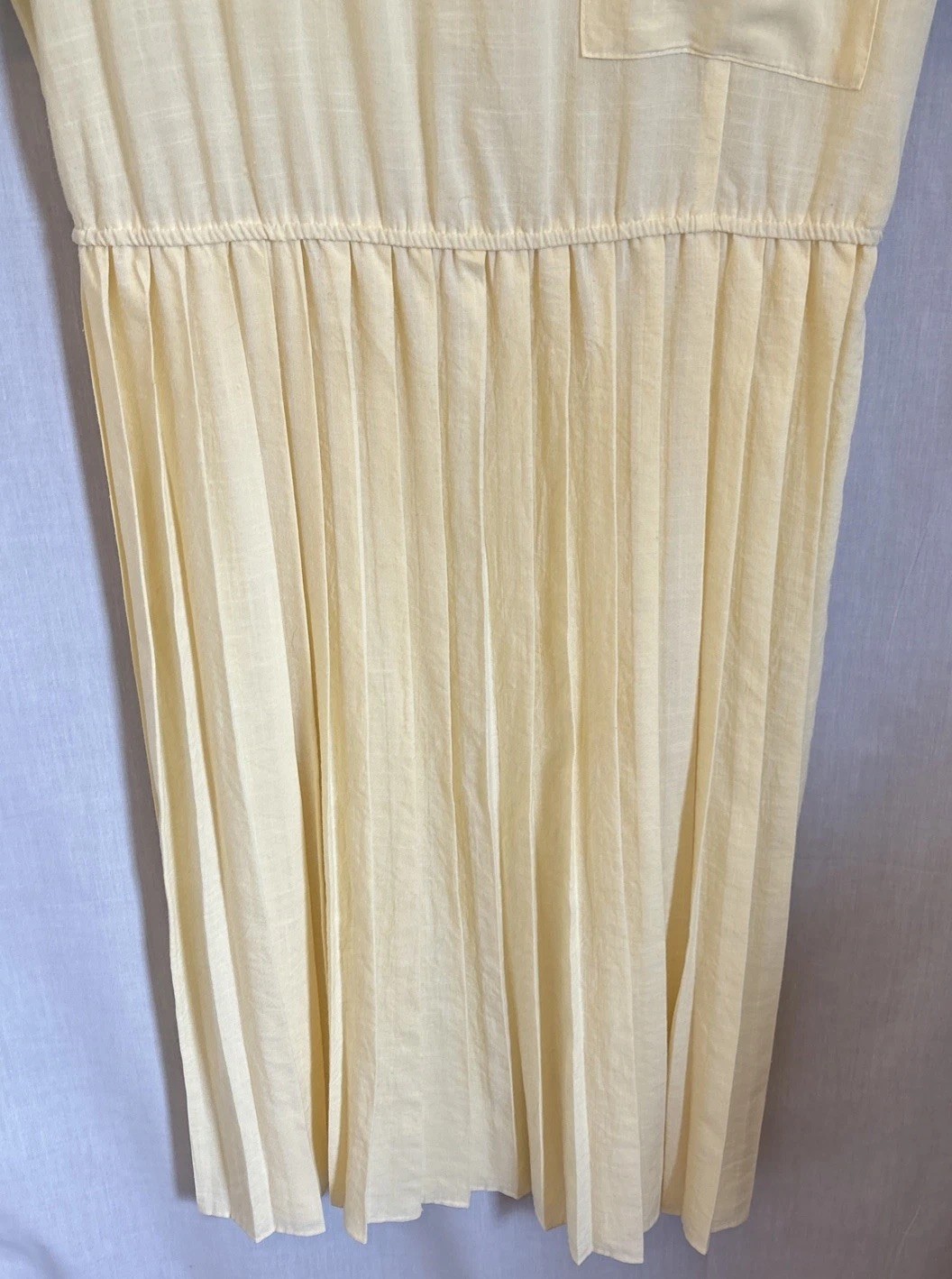 Vintage Stuart Alan Petites 8P Womens Butter Yellow Pleated Dress Made in USA