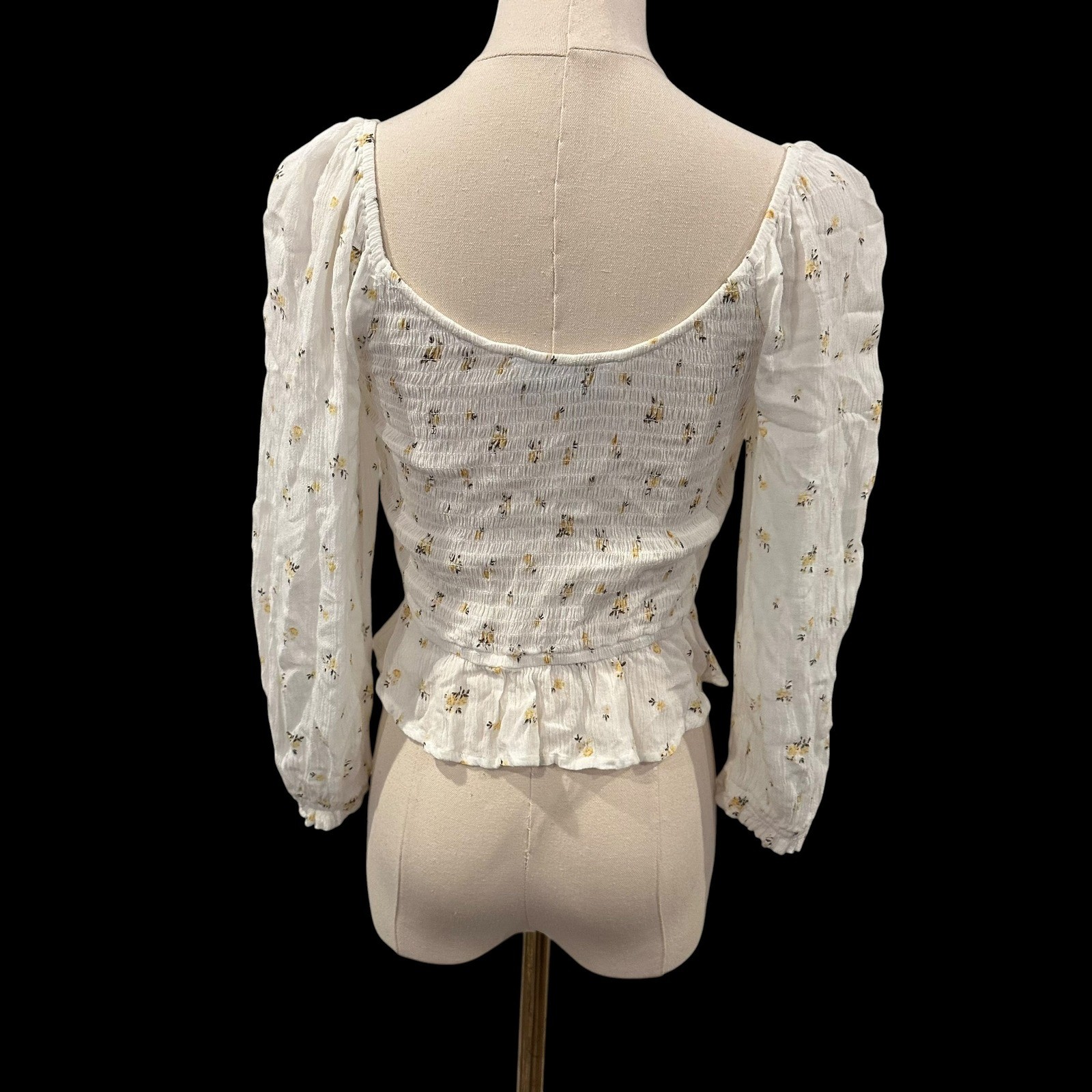 Hollister Smocked Milkmaid Top Yellow Floral Tie Front Puff Sleeve Boho Romantic
