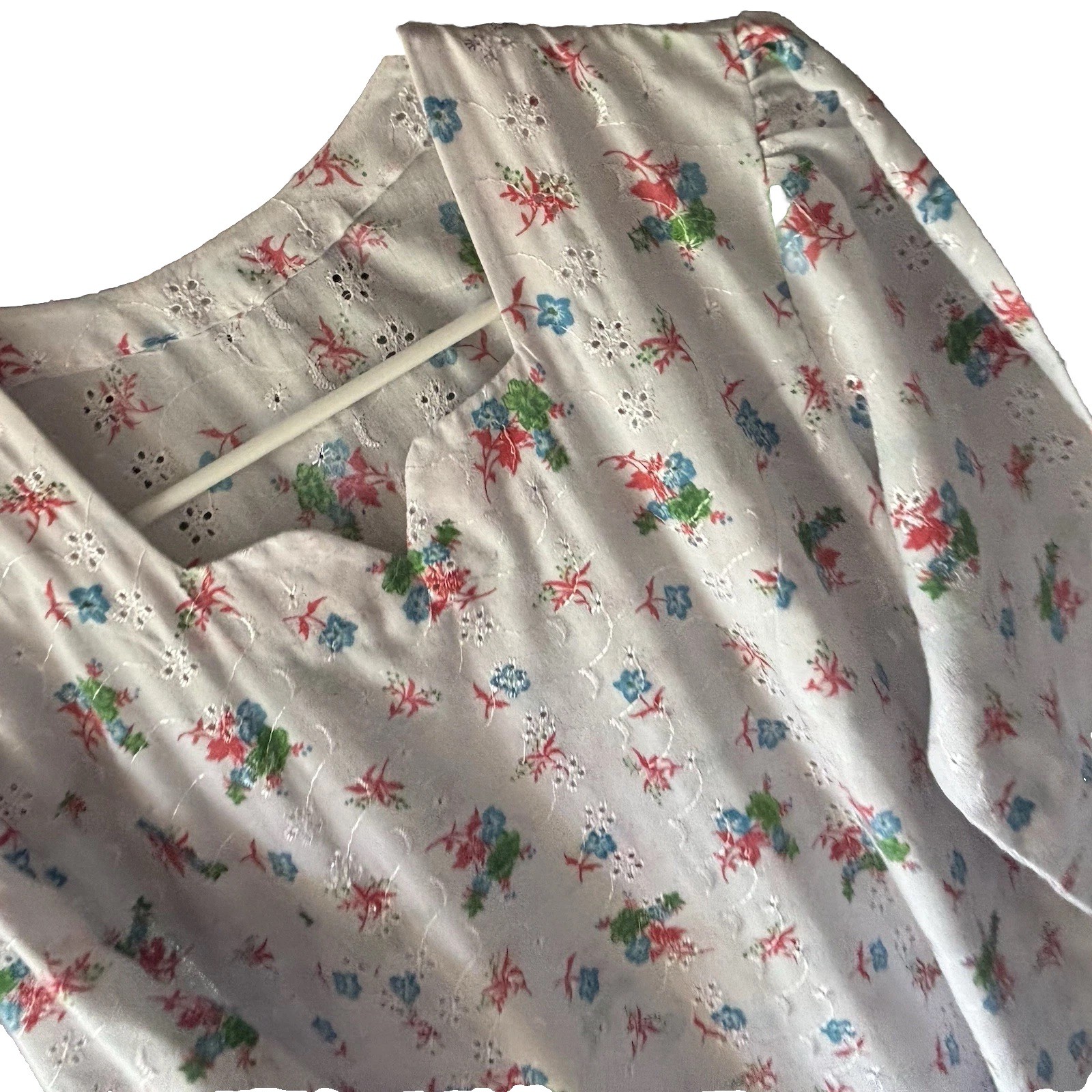 VINTAGE 1970 Eyelet FLORAL DRESS PRARIE COTTAGE CORE FAIRY PEASANT Large