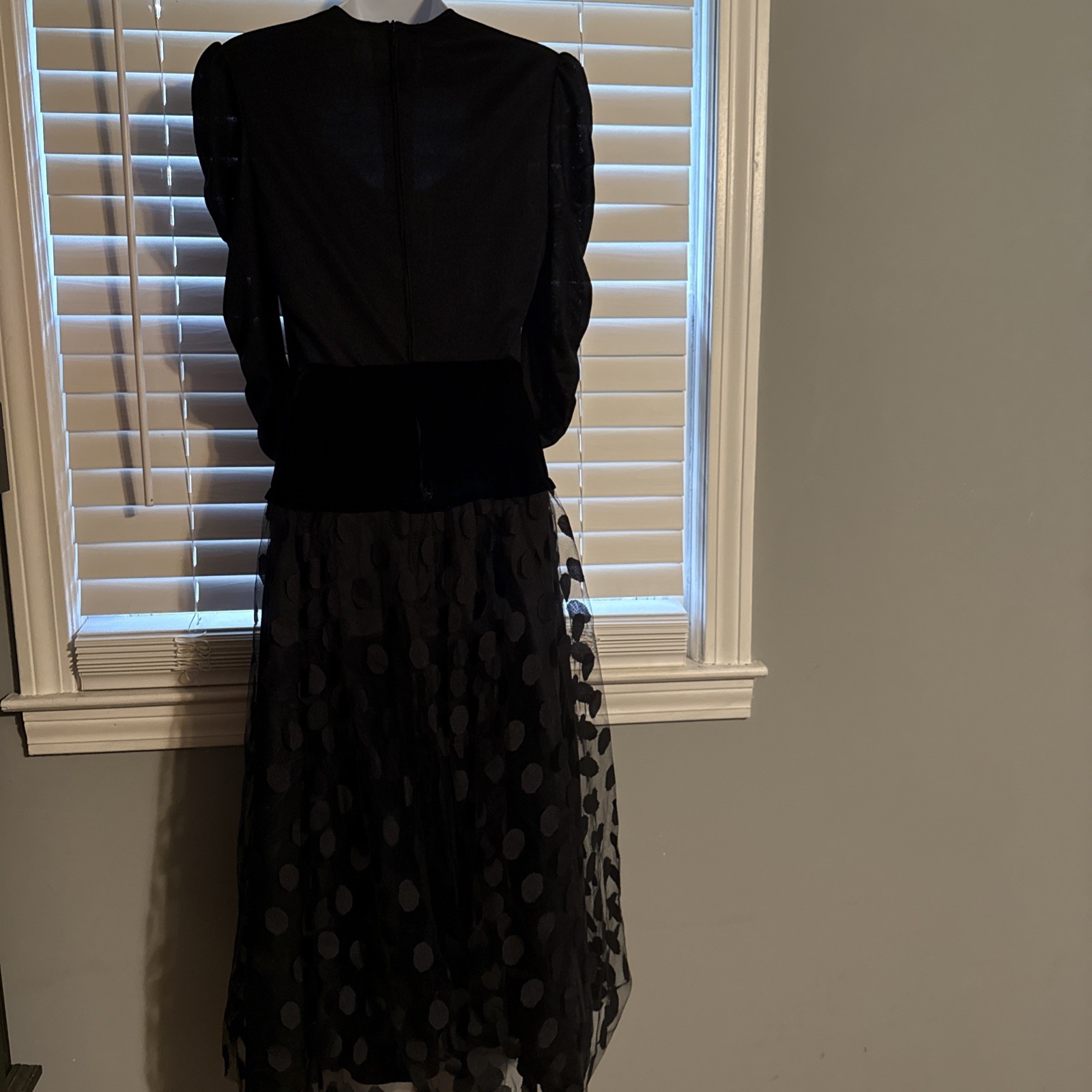 1970S Golden Gate Black Tule And Velvet Vintage Size 38 Or 8