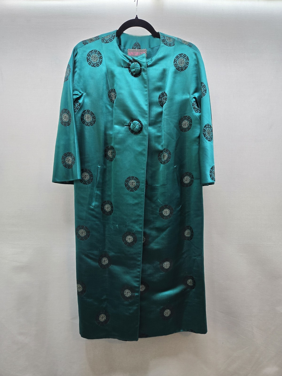 Vintage Ying Tai Ltd Peninsula Hotel Hong Kong Hilton Silk Robe Dressing Gown M