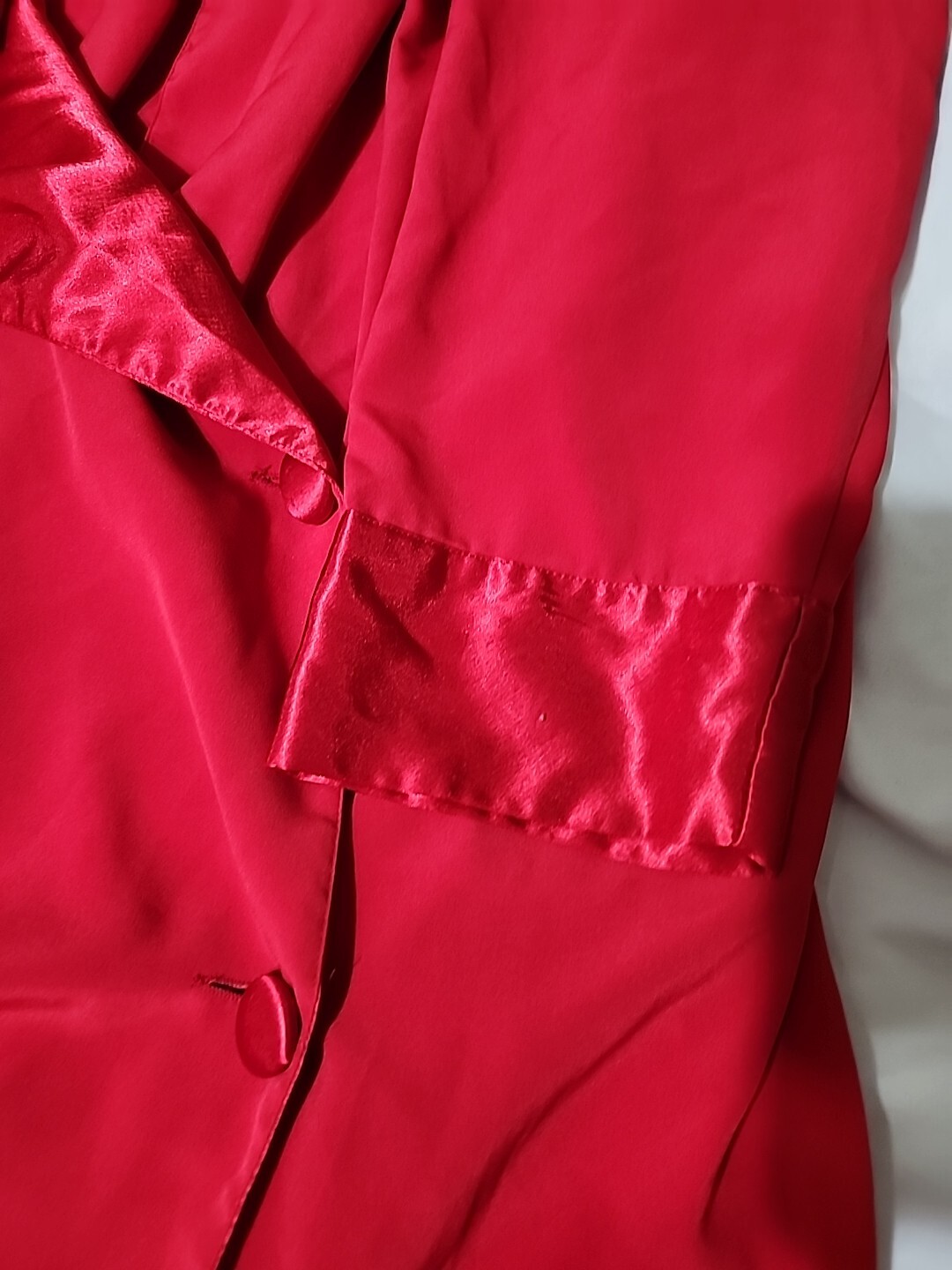 Victoria’s Secret Gold Label Double Breasted Nighty Robe Medium Red w/Satin