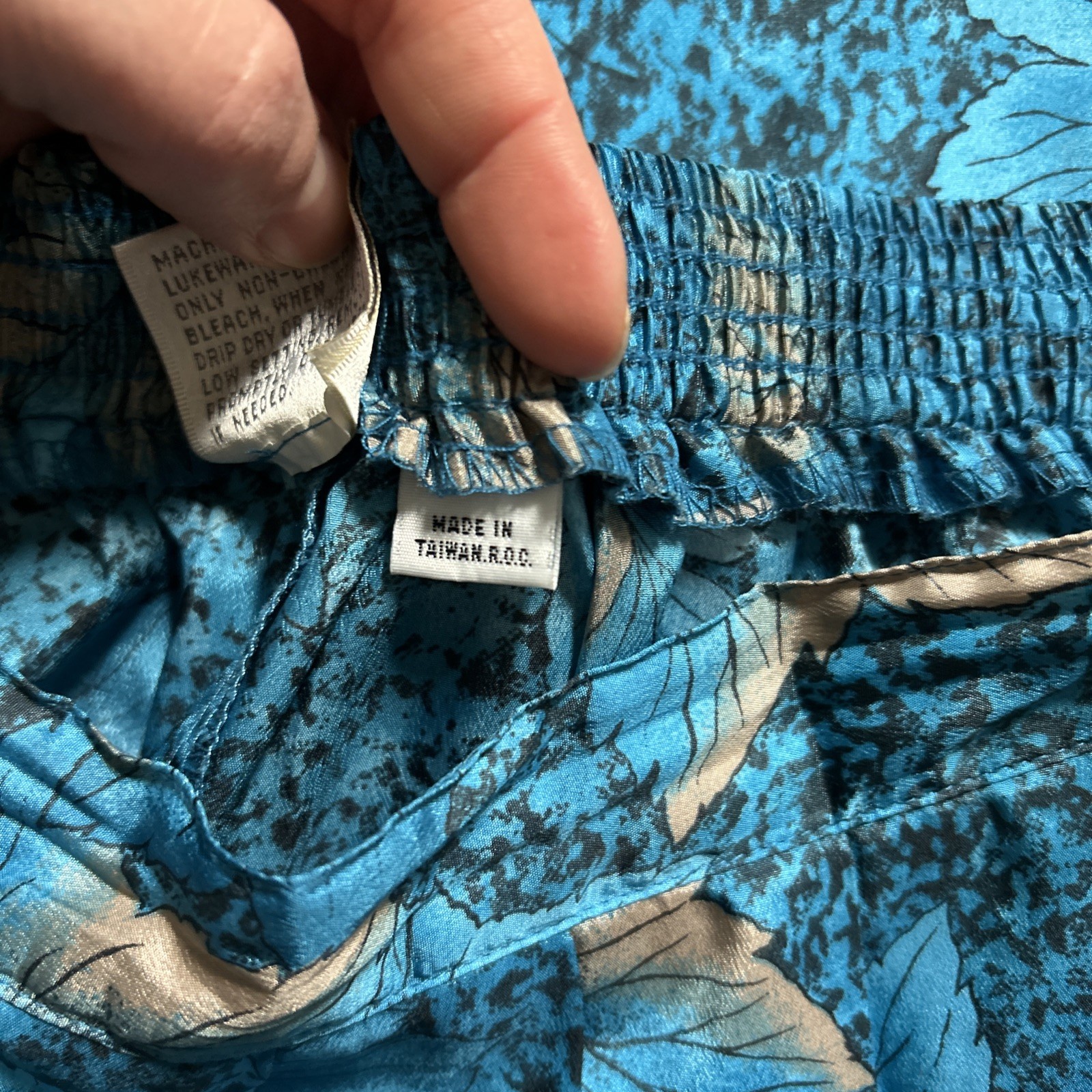 Vintage 80s/90s Pykettes Teal Floral Midi Skirt Made in Taiwan R.O.C. 28” Length