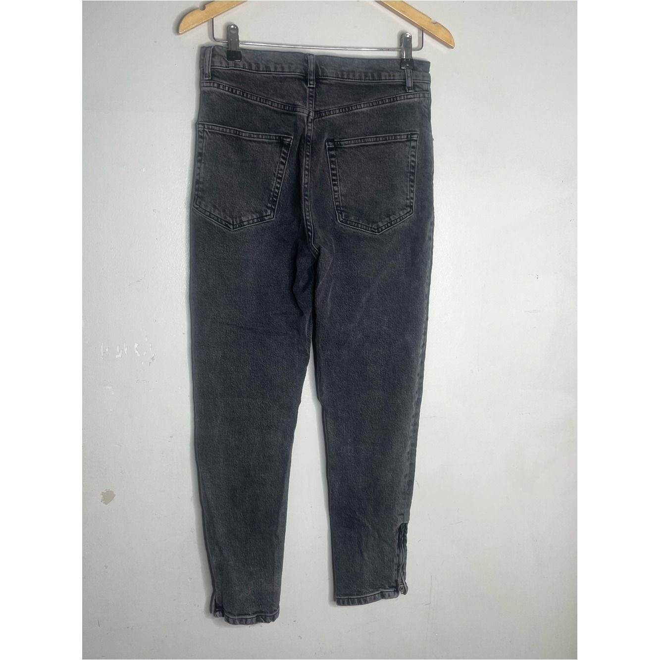 Reformation 80’s Ultra High Cigarette Jeans Zipper Ankle Yuma 29