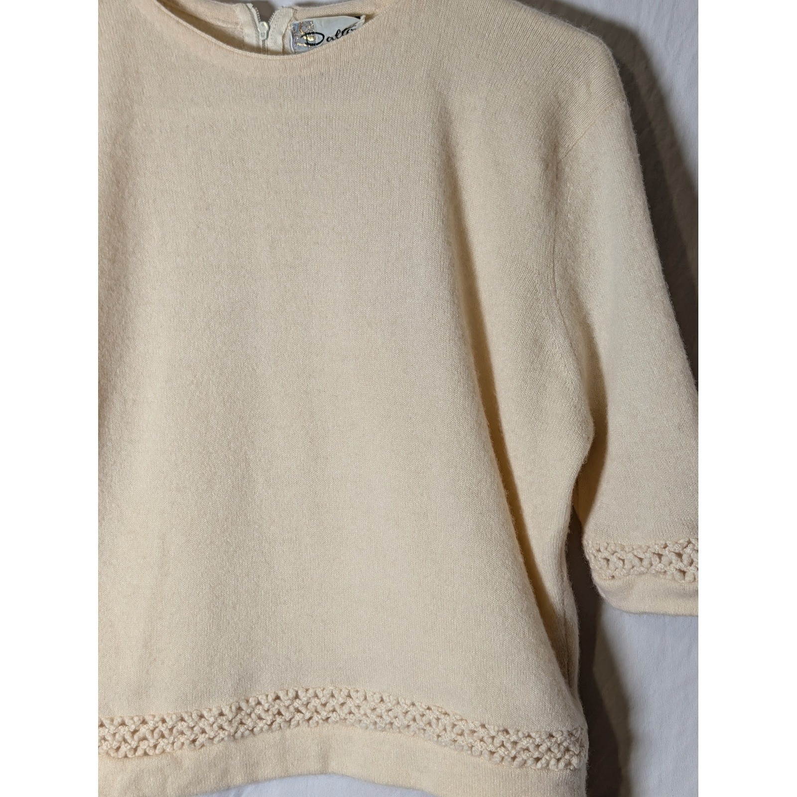 Vintage Dalton 100% Virgin Cashmere Sweater Women’s Medium Cream Knit Top USA