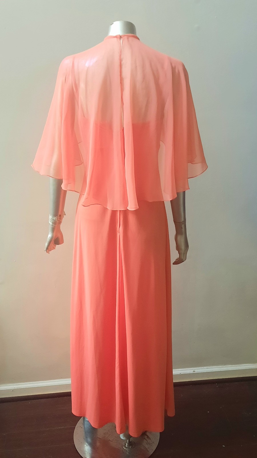LORRI DEB 70S PEACH MAXI DRESS CHIFFON ATTACHED CAPELET SHAWL VTG PARTY sz S/M