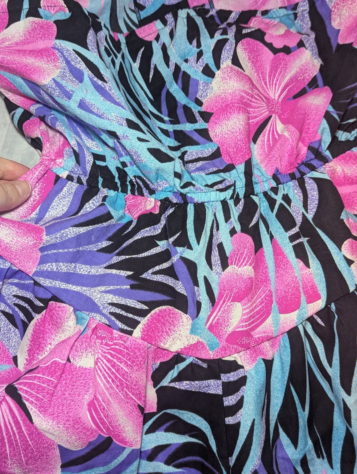 Vintage 90’s Romper Shorts Hawaiian FLORAL Cotton Beach Size Large Marissa