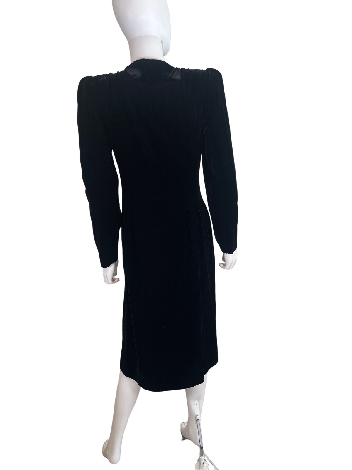 VTG Albert Nipon EXECUTIVE 80’s Black Velvet Coat Dress DYNASTY Alexis Jeweled 6