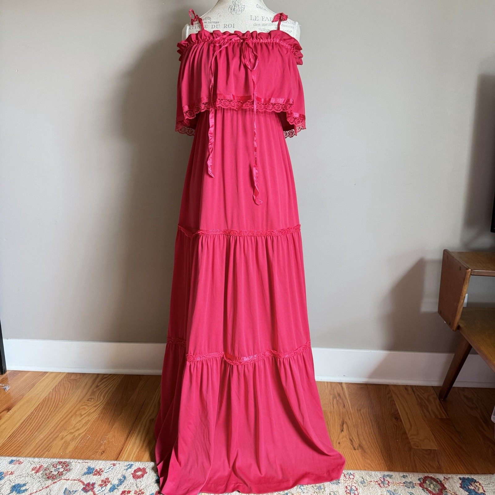 Vintage 70s Fuchsia Tiered Ruffled Cold Shoulder Maxi Dress Small Romantic Boho