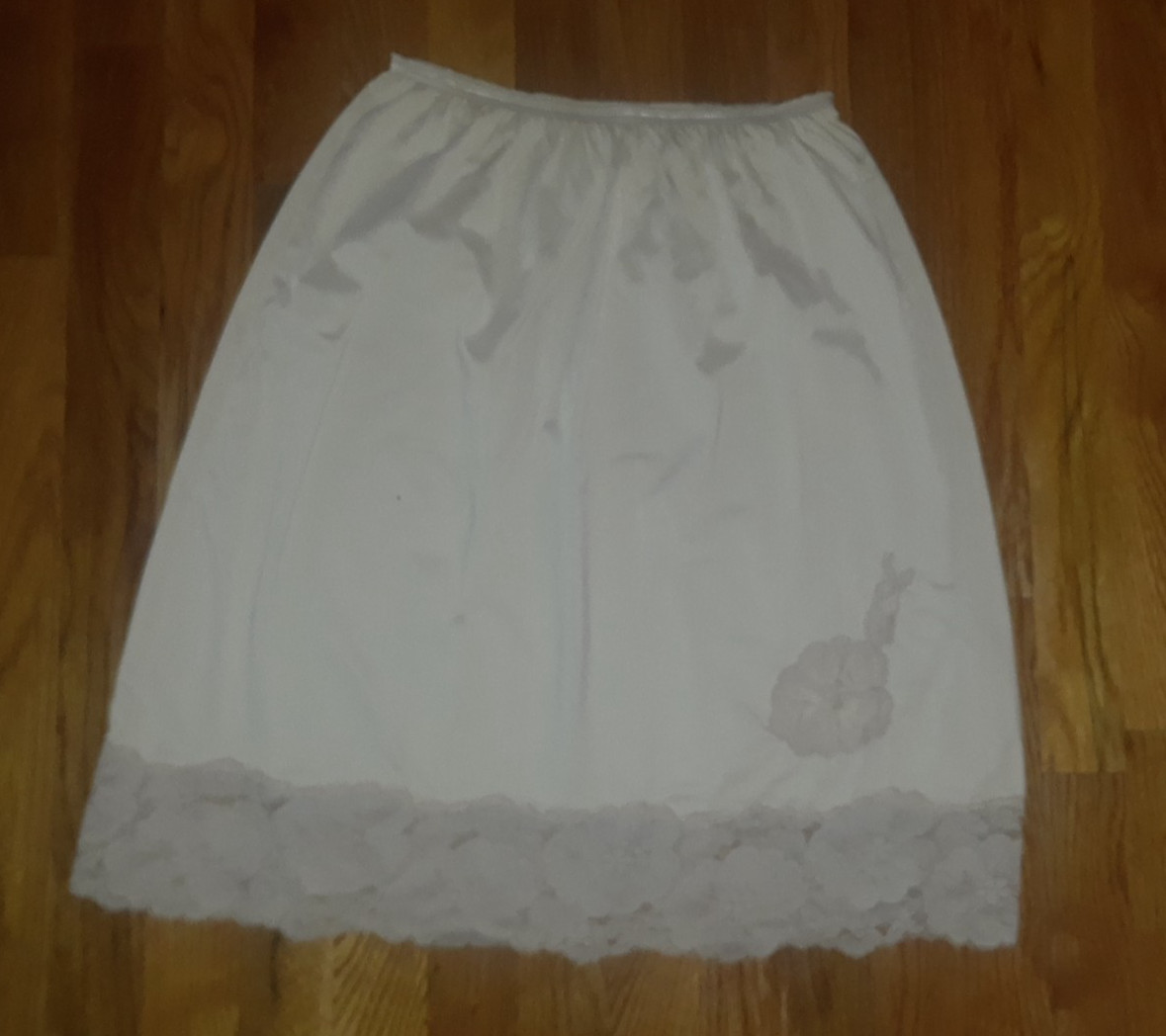 Vintage Loraine Lingerie Ivory Beige Lace Half Slip Size Large