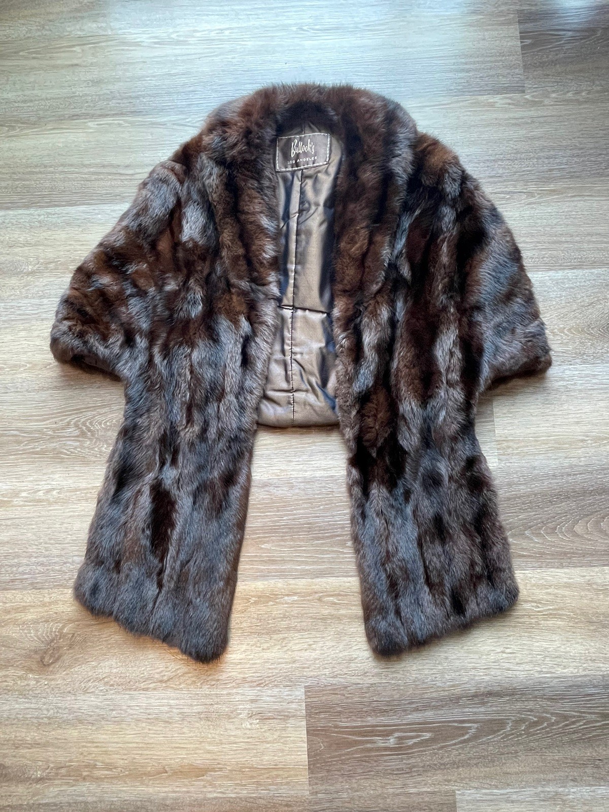 Vintage 1950s Bullocks Los Angeles Brown mink stole cape caplet glam pinup