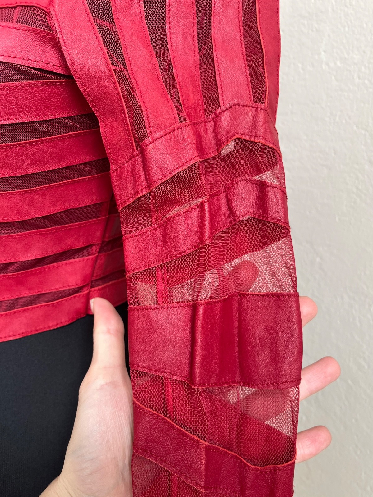 Vintage bebe Red Leather Mesh Paneled Cropped Moto Jacket Y2K Size XXS