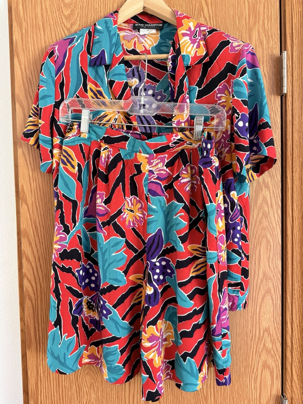 Vintage 80s/90s Sag Harbor 2-Piece Abstract Floral Short Set