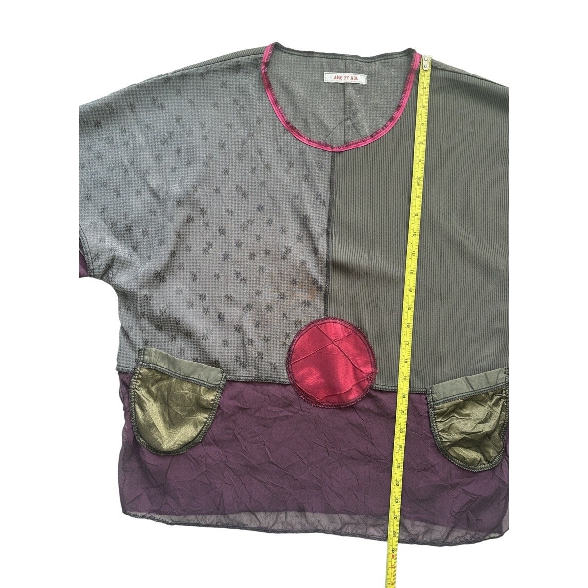 AUG 27 AM Mixed Media Patchwork Top One Size Wearable Art USA, VINTAGE